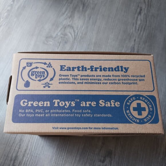 Green Toys DISHWASHER SAFE Floating Sea Plane - Picture 5 of 6